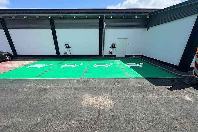 E-Parkplatz-Markierung